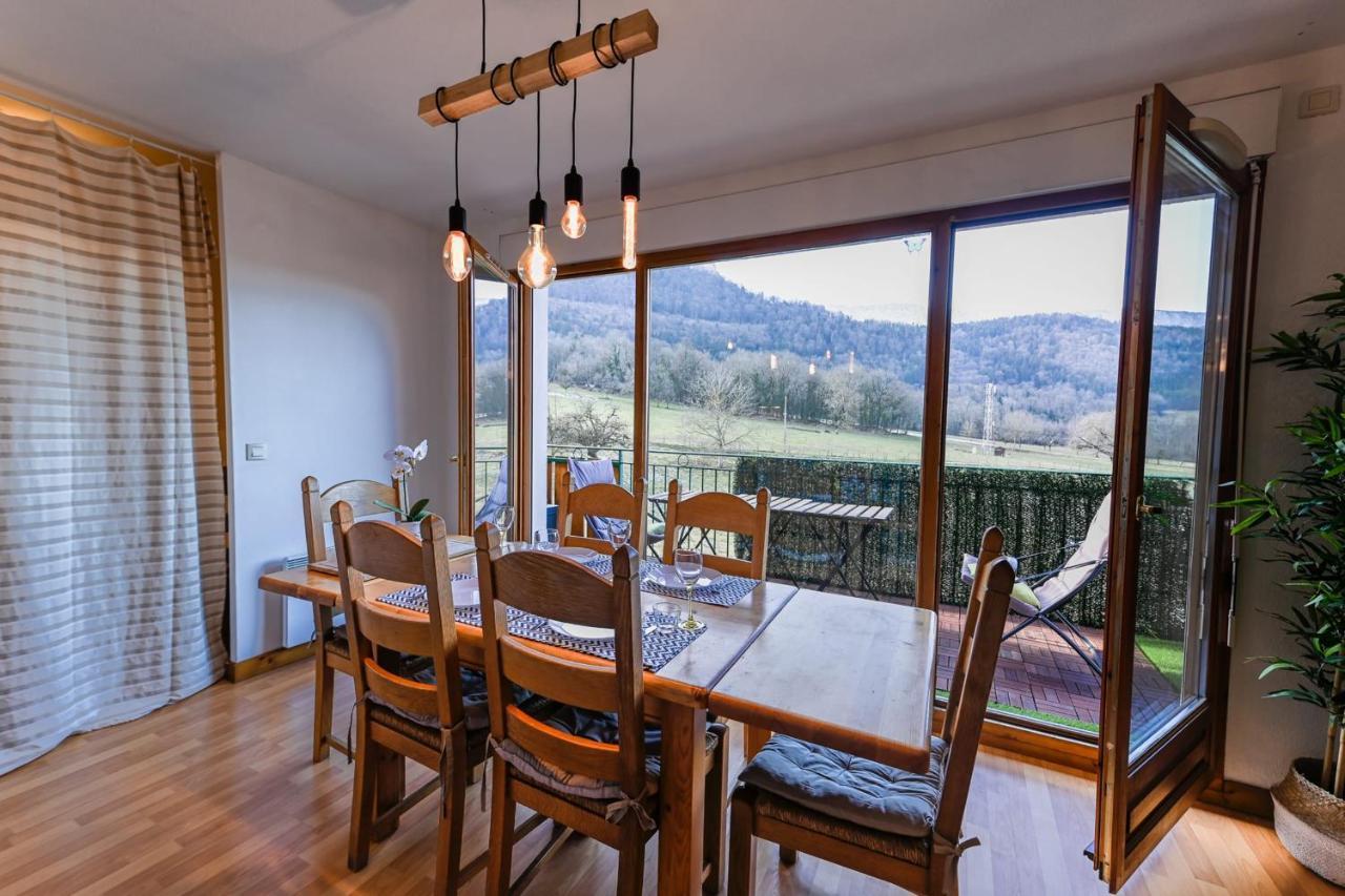 The Green Fee Close To The Golf Course And 5 Minutes From The Lake Giez Luaran gambar